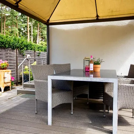 Annett Mit Seeblick Und Kamin Tatil Evi